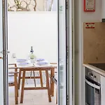 Sunny Terrace Lapa Santos 公寓